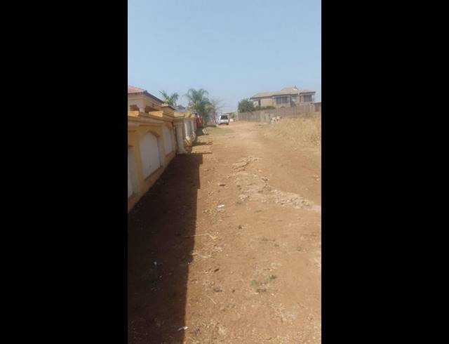 3 BEDROOM HOUSE FOR SALE IN MAKUMEKE